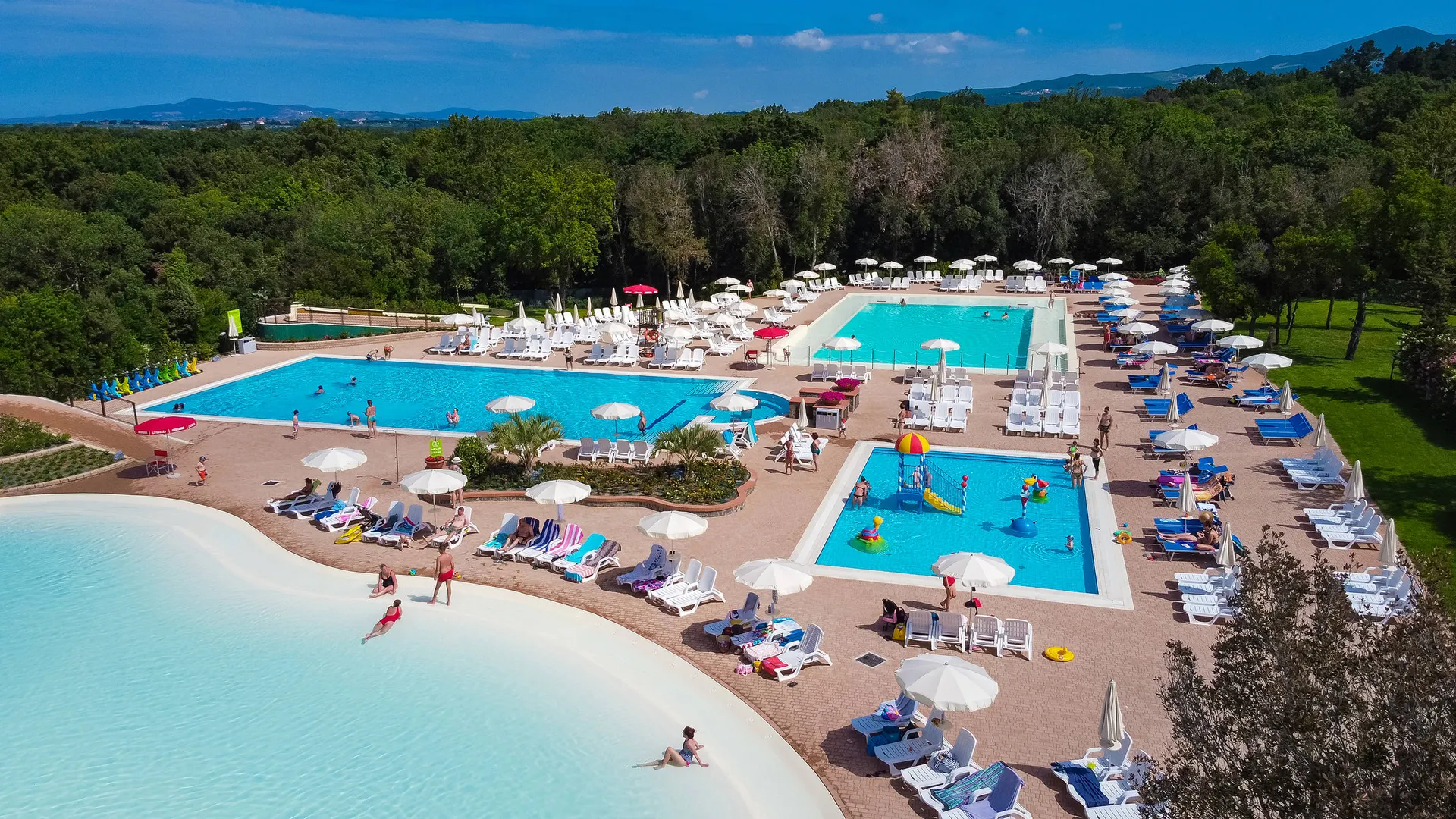 Online bestellen: Camping hu Montescudaio Village