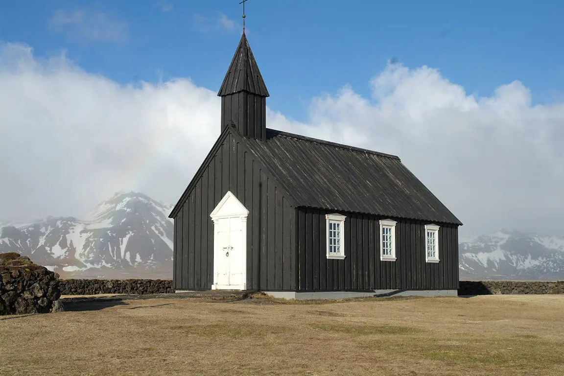 Kerkje Helgafell - Snaefellsness