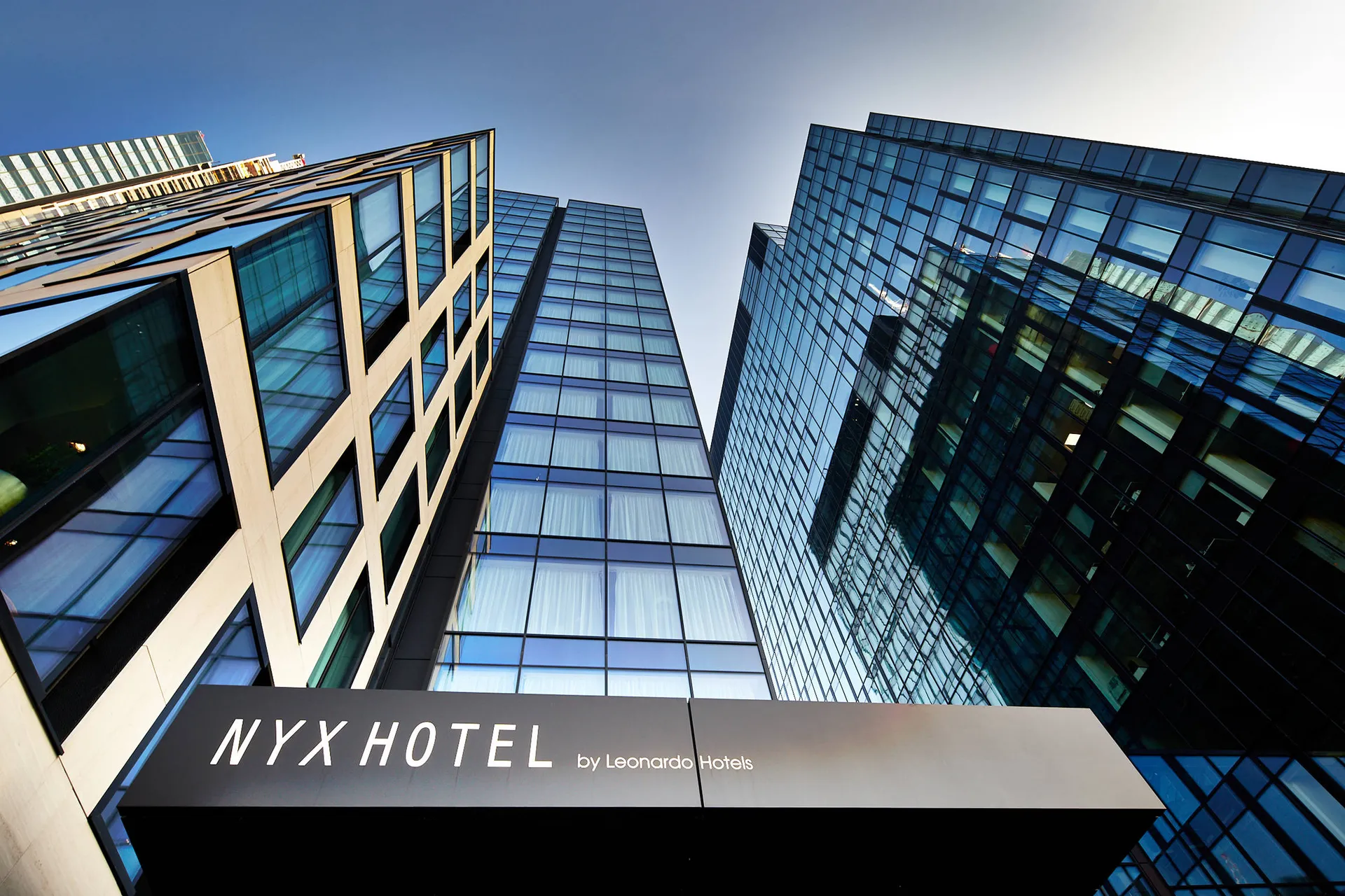 Online bestellen: NYX Hotel Warsaw