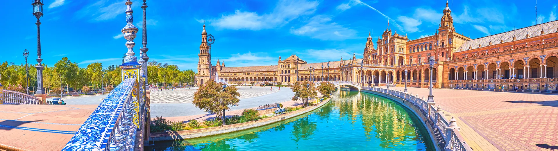 Rondreis Andalusië, fly drive Andalusië, Stedentrip Sevilla, Plaza de España, Sevilla, Spanje | de Jong Intra Vakanties