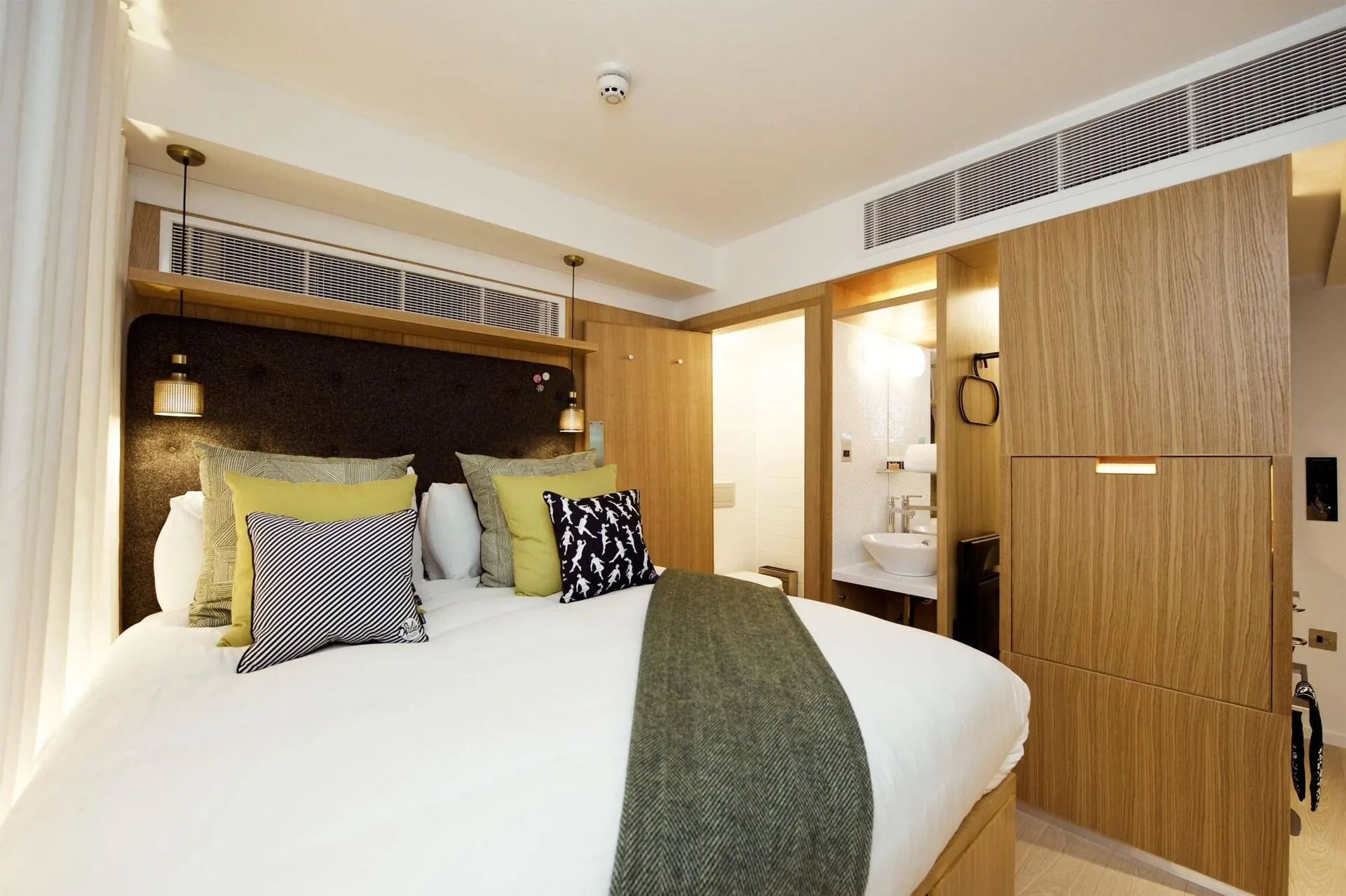 Online bestellen: Wilde Aparthotels Covent Garden