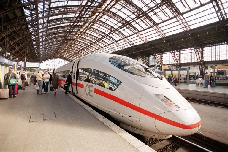 Met de trein naar Berlijn, Stedentrip Berlijn | de Jong Intra Vakanties