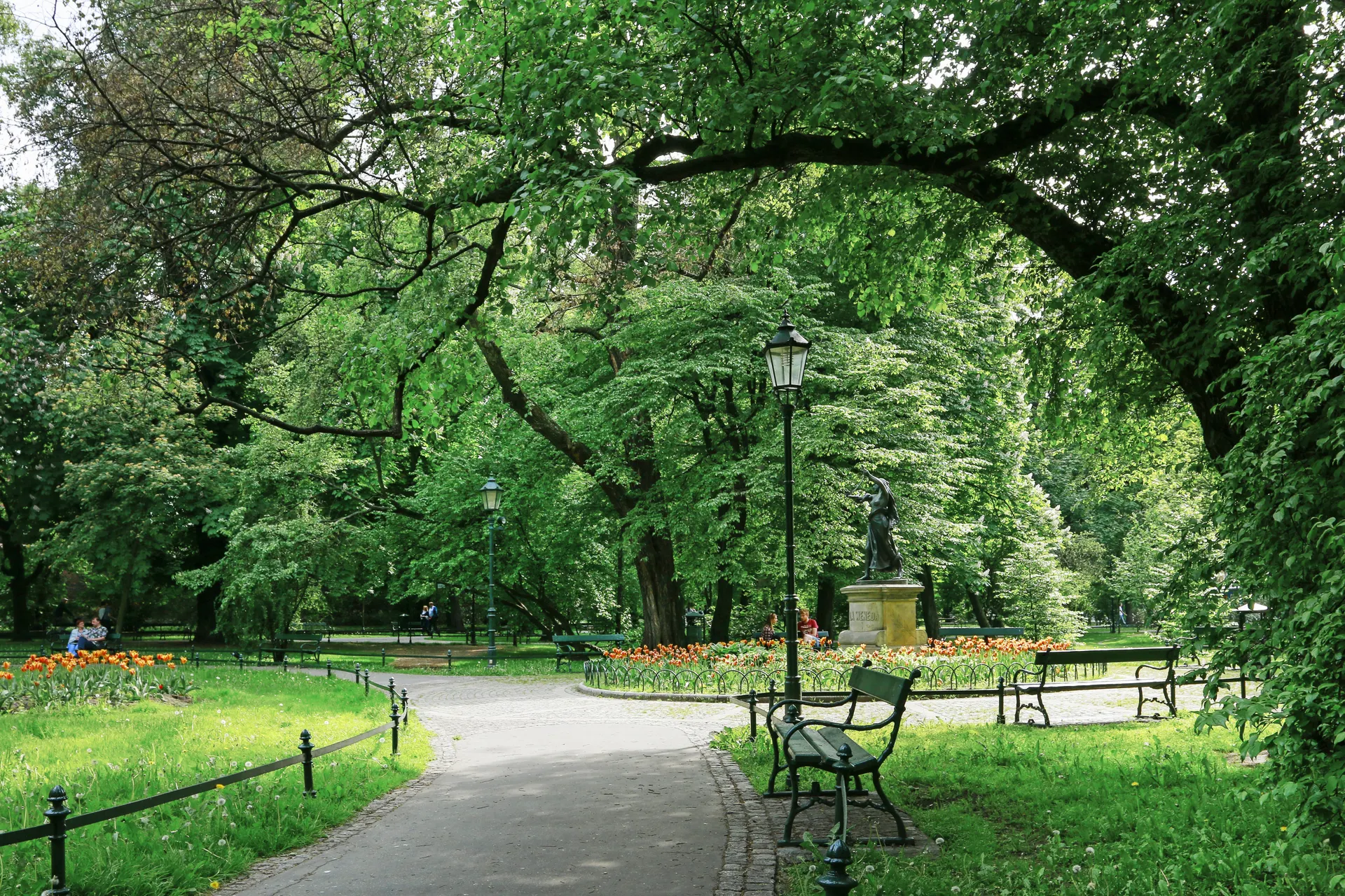 Stedentrip Krakau, Stadspark Planty, Krakau, Polen | de Jong Intra Vakanties