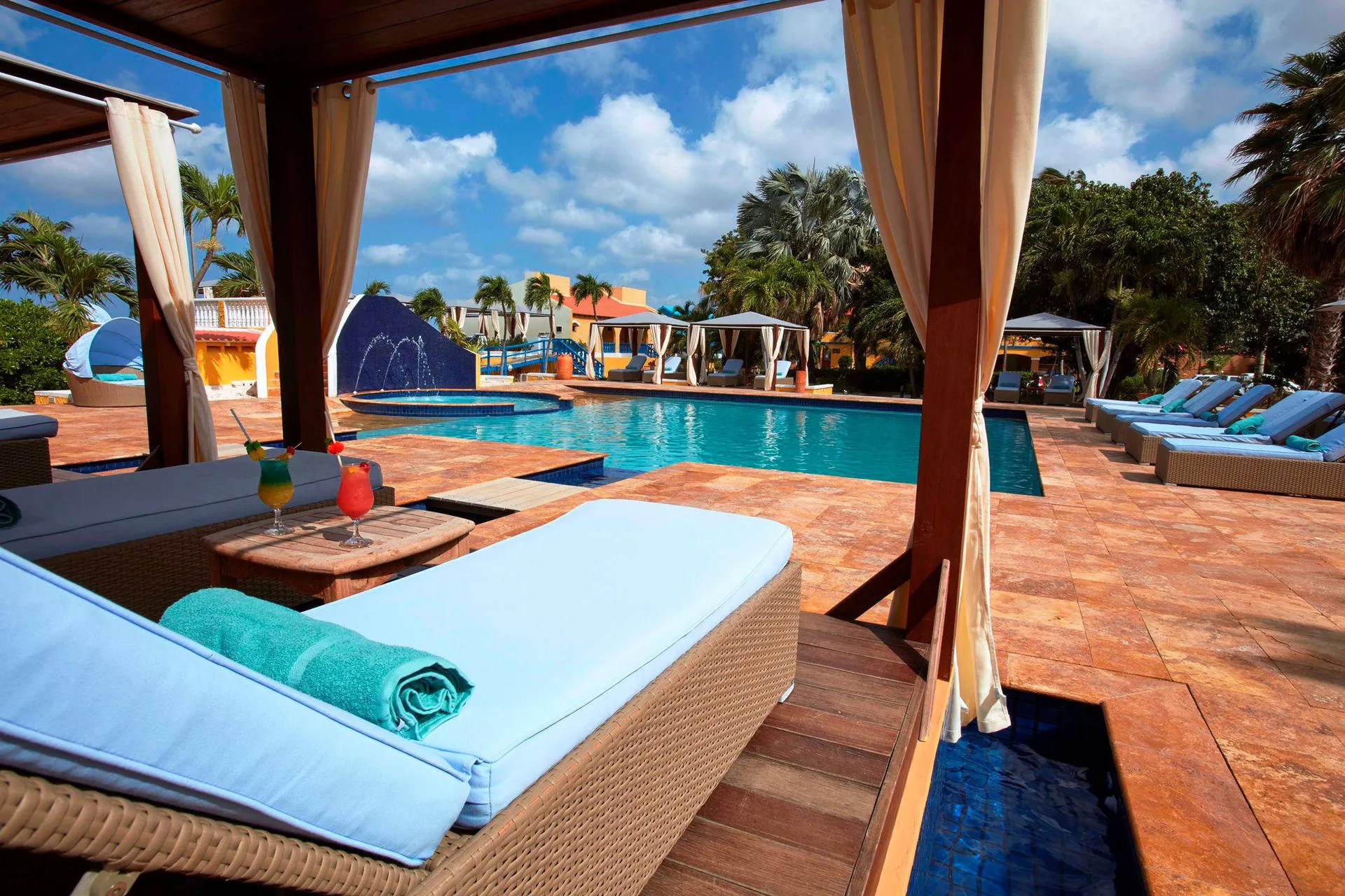 Hotel Divi Flamingo Beach Resort & Casino