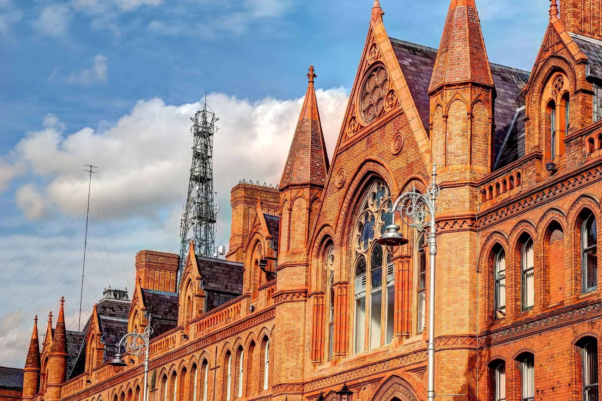 Geniet van het shoppen en winkelen bij George’s Street Arcade  tijdens een citytrip Dublin met de Jong Intra vakanties