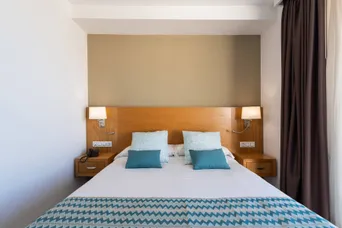 Voorbeeld slaapkamer bed - Holiday Club Puerto Calma