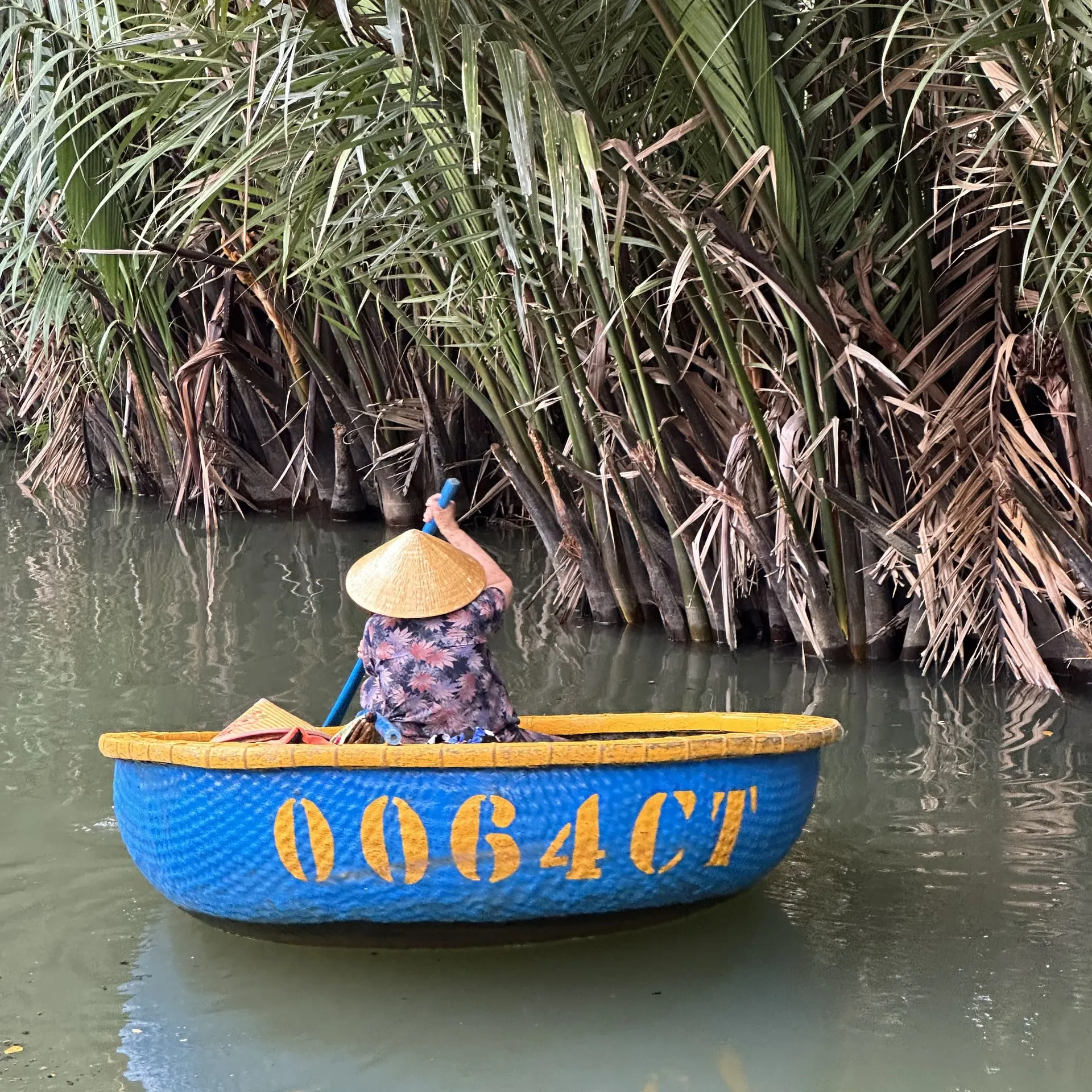 Traditionele boottocht Hoi An | Individuele rondreizen Vietnam | de Jong Intra Vakanties. Foto Nathalie Sneepels
