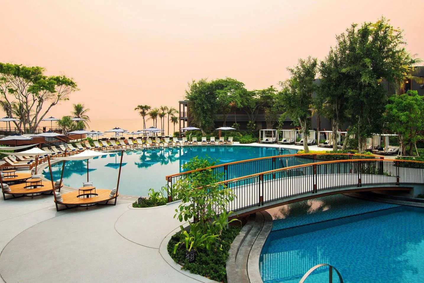 Online bestellen: Hotel Hua Hin Marriott Resort & Spa